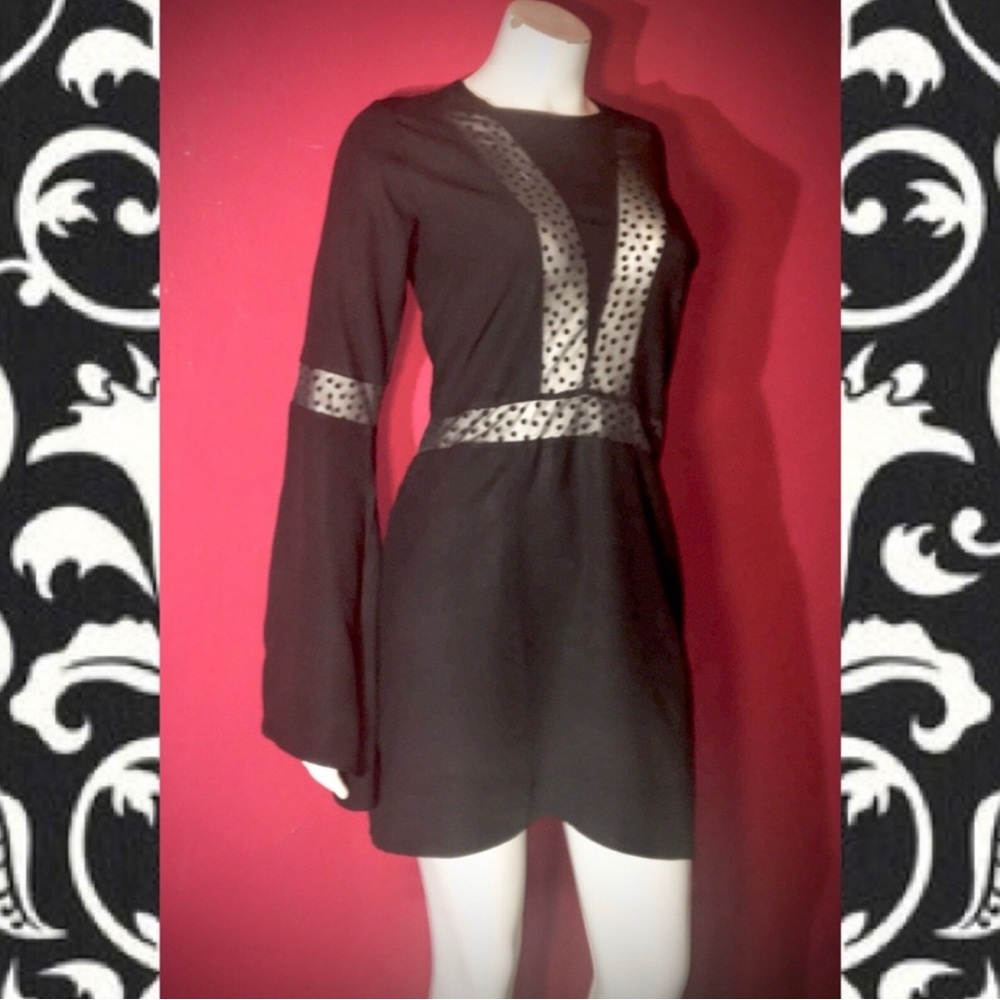 “For Love & Lemons” mini dress, size large.